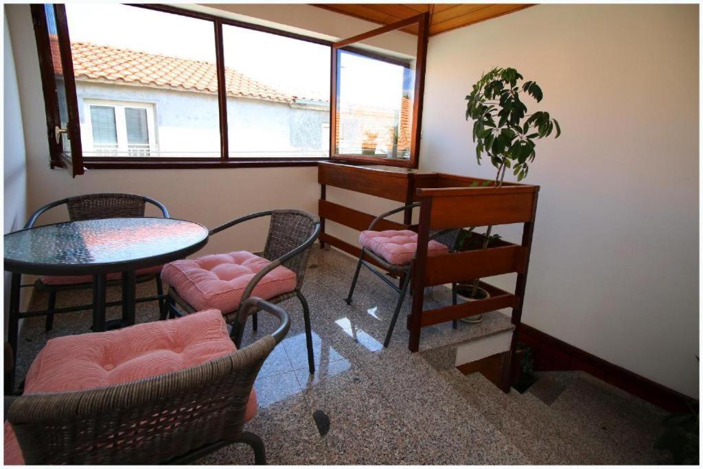 פרימוסטן Apartment Josip מראה חיצוני תמונה